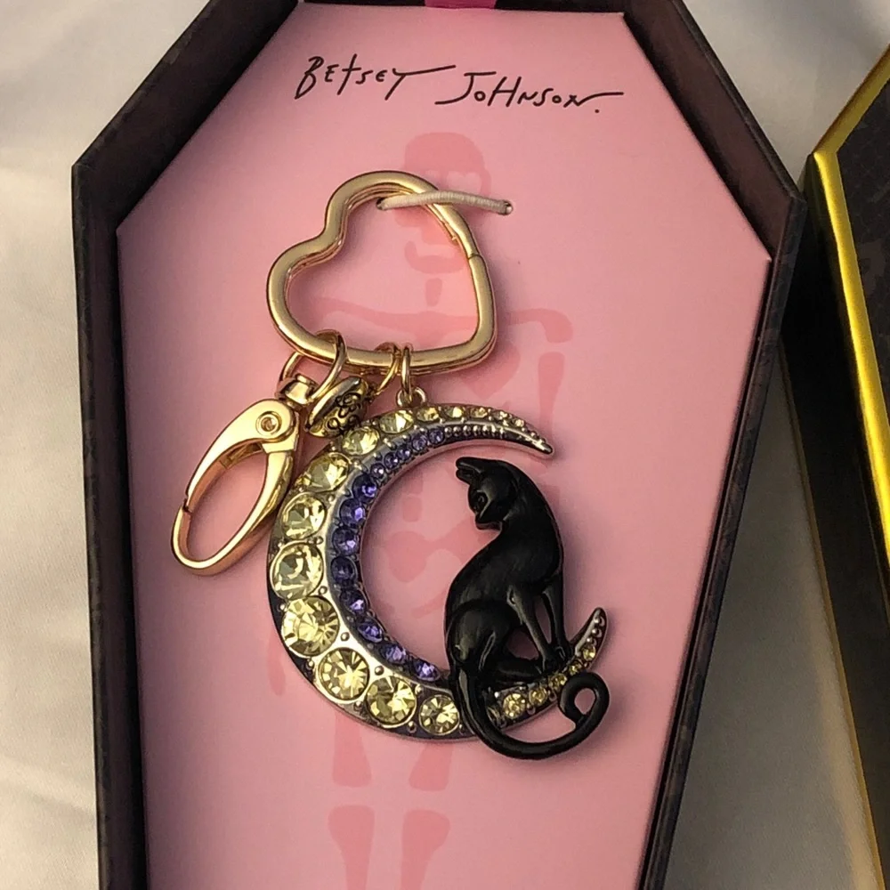 Betsey Johnson polished gold